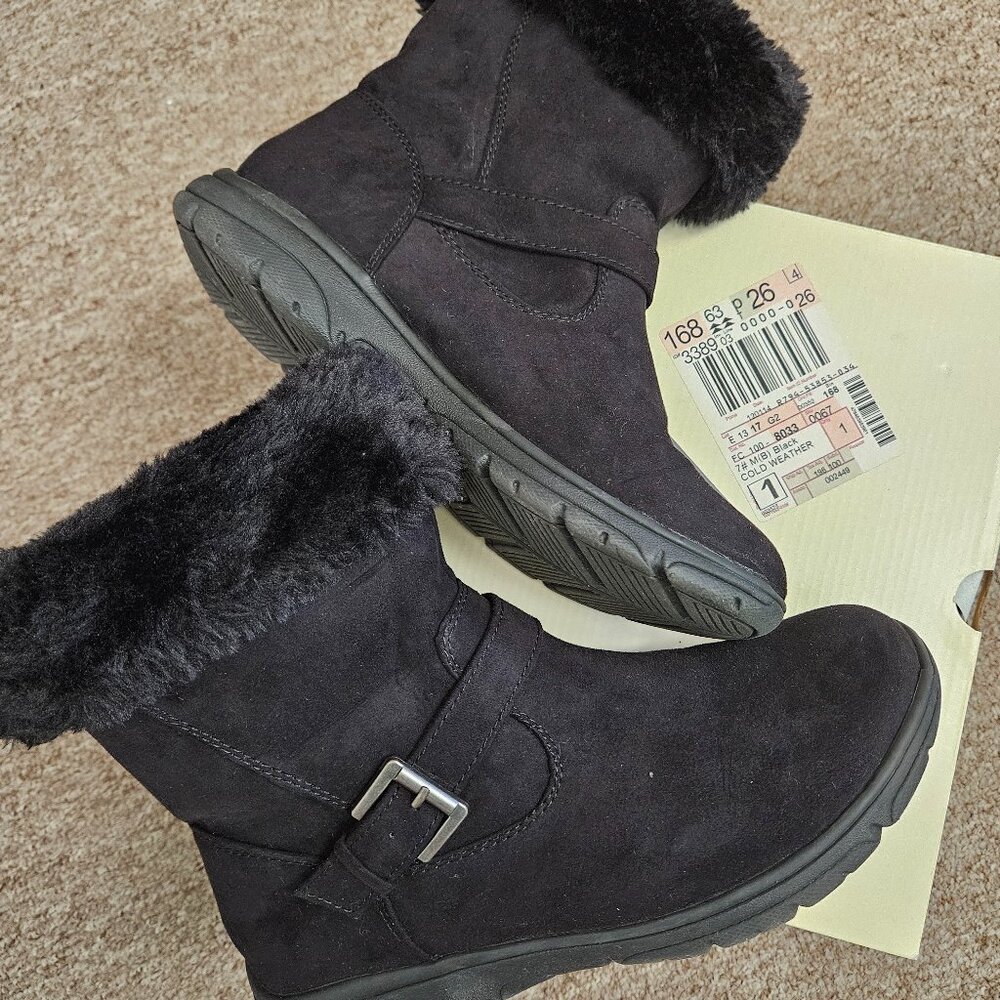 *NIB* ST JOHNS BAY black fur cuff short boot: 7-1/2 regular